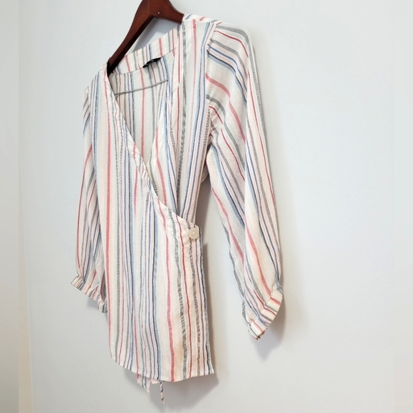 RW&CO. Stripped V-neck Shirt - Size US XS - Picture 2 of 5